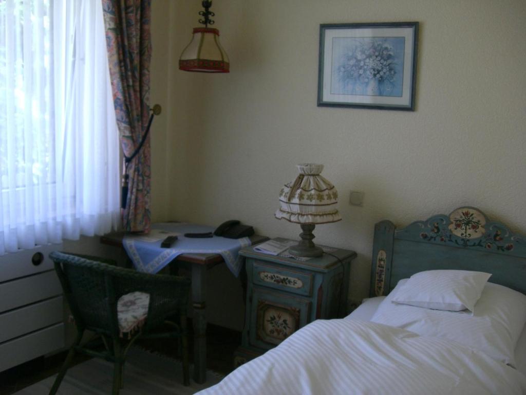 Hotel Haus Kirsch Grevenbroich Quarto foto
